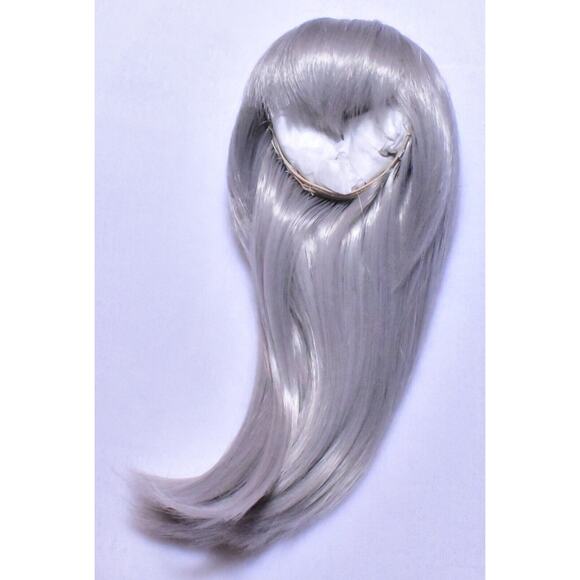 Azone International 50cm Iris Collect Be Shine Doll Wig Straight Silver 7/8 - Picture 4 of 9